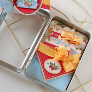 Strawberry-Notecards-4