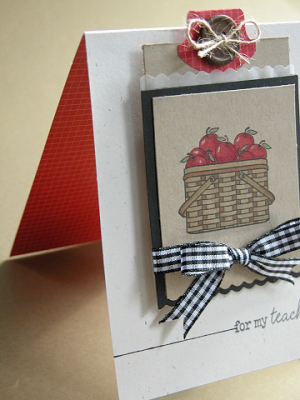 Vintage Picnic Surprise Inside!