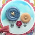 Button balloons
