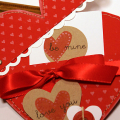 Love Note Heart Pocket - open
