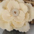 This felt flower pin is made from 5 large Delightful Dalhia and 8 small Delightful Dalhia die cuts from felt.